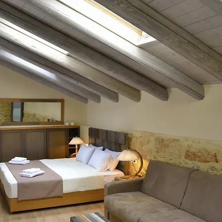 Elia Kentron Chania (Crete)