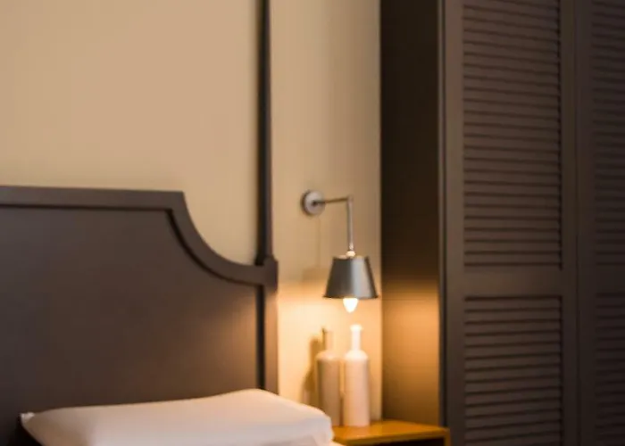 Elia Kentron (adults Only) 4*