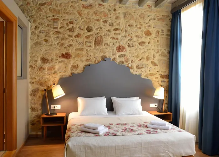 Elia Kentron Pensión