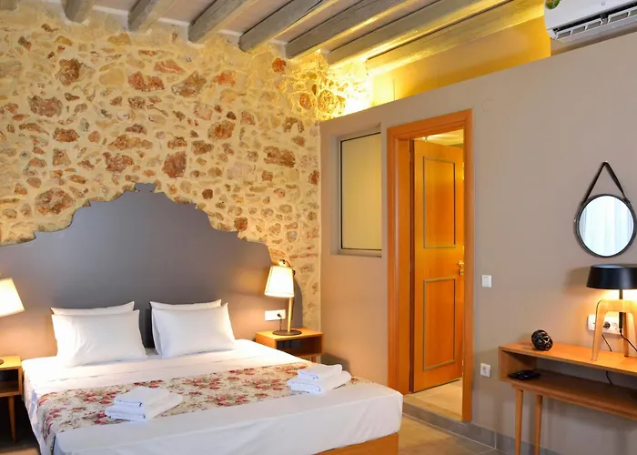 Elia Kentron Πανσιόν